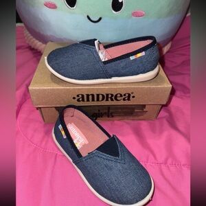 Shoes for Girls size 9